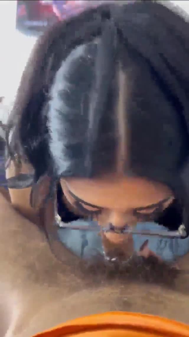 Thumbnail for  Amateur hot babe serving BBC 